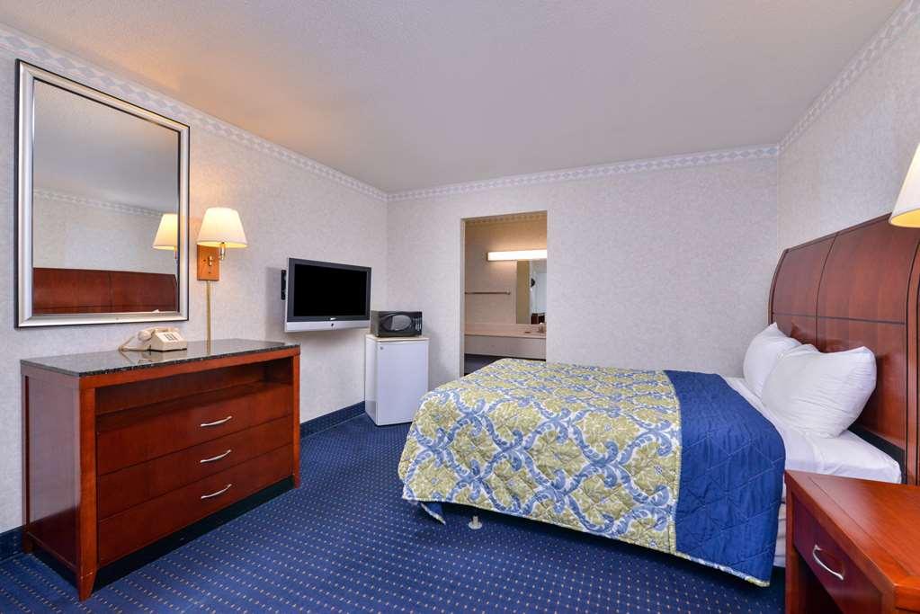 Americas Best Value Inn Of Decatur Ruang foto