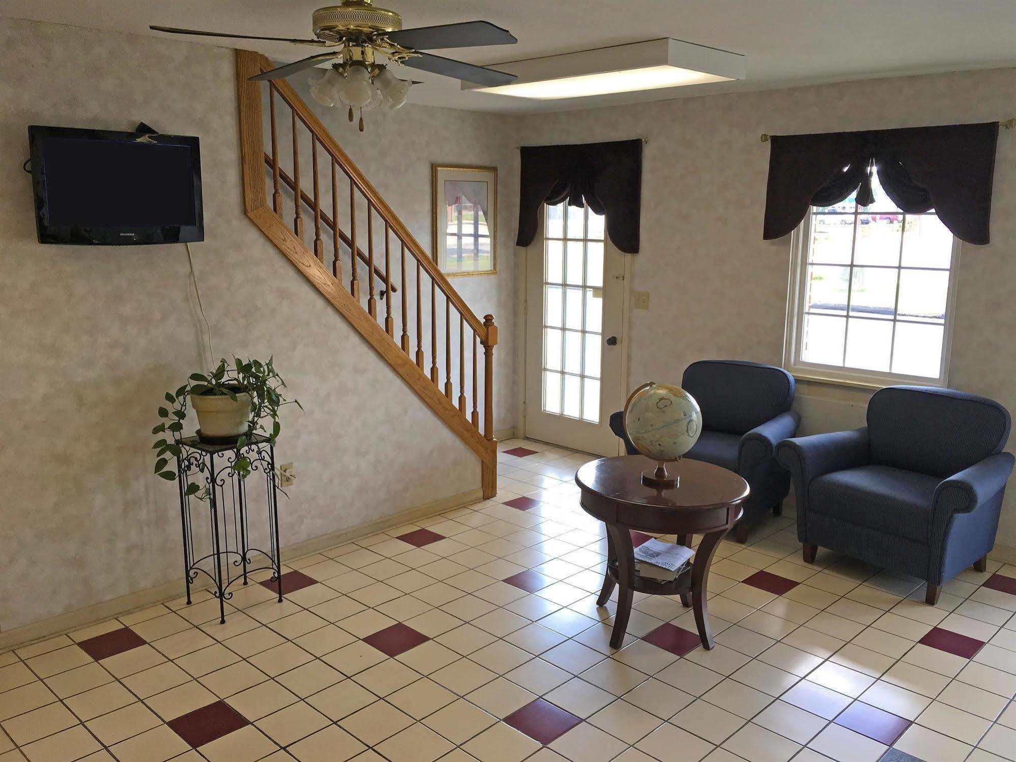 Americas Best Value Inn Of Decatur Bagian luar foto
