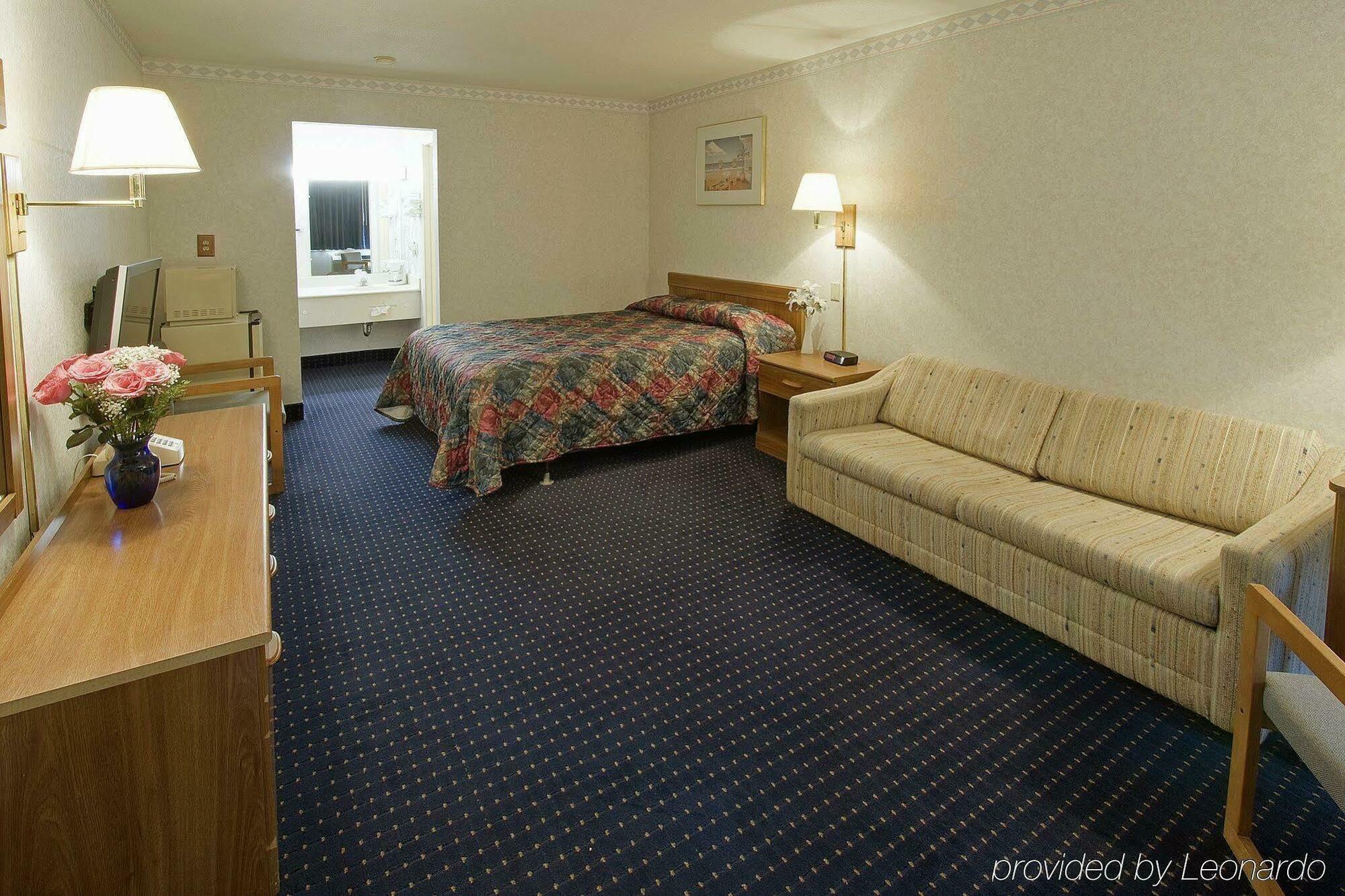 Americas Best Value Inn Of Decatur Ruang foto